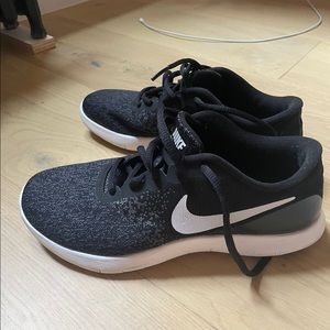Nike Flex Contact